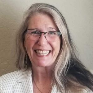 Meet your Posher, Pearl